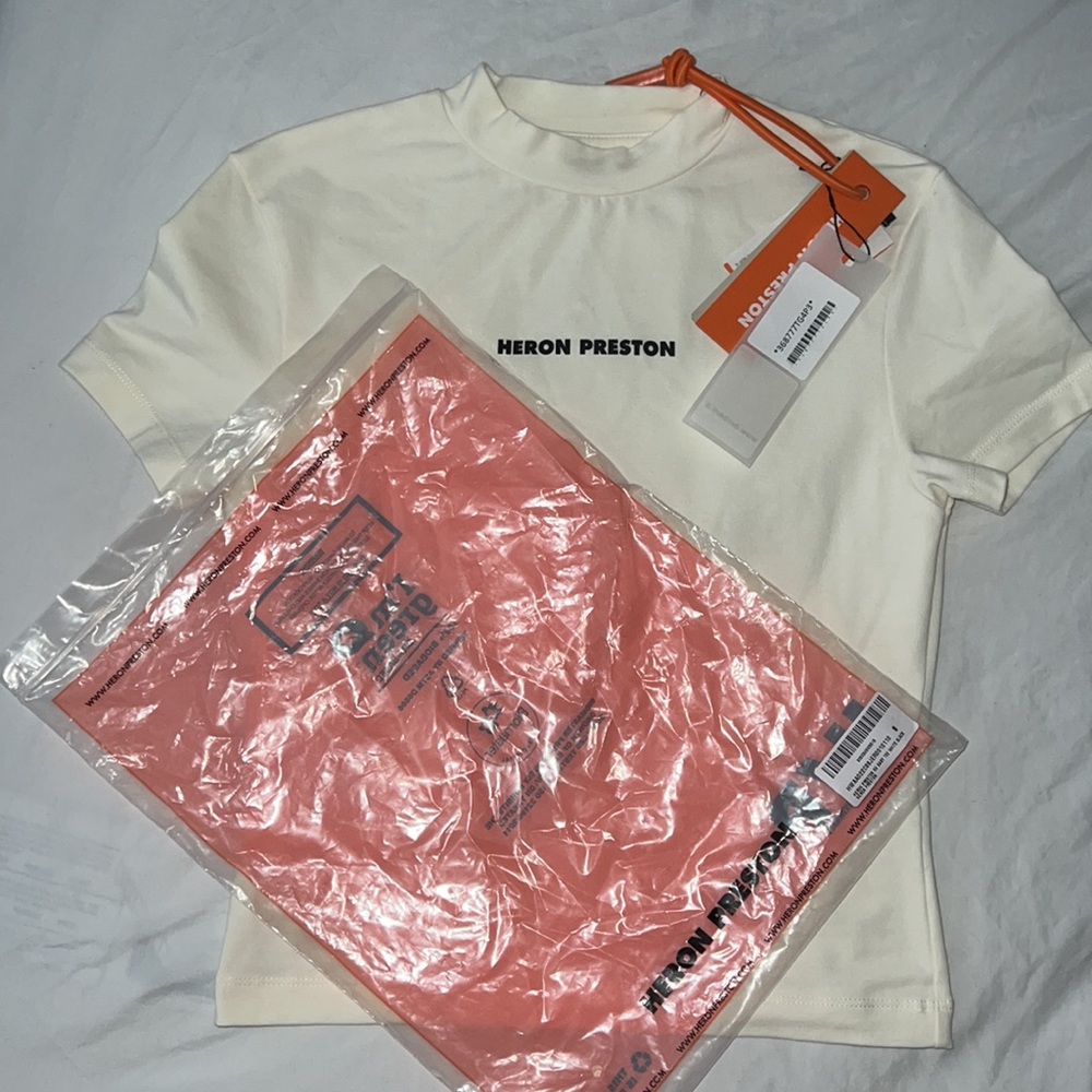 Heron Preston white baby tee